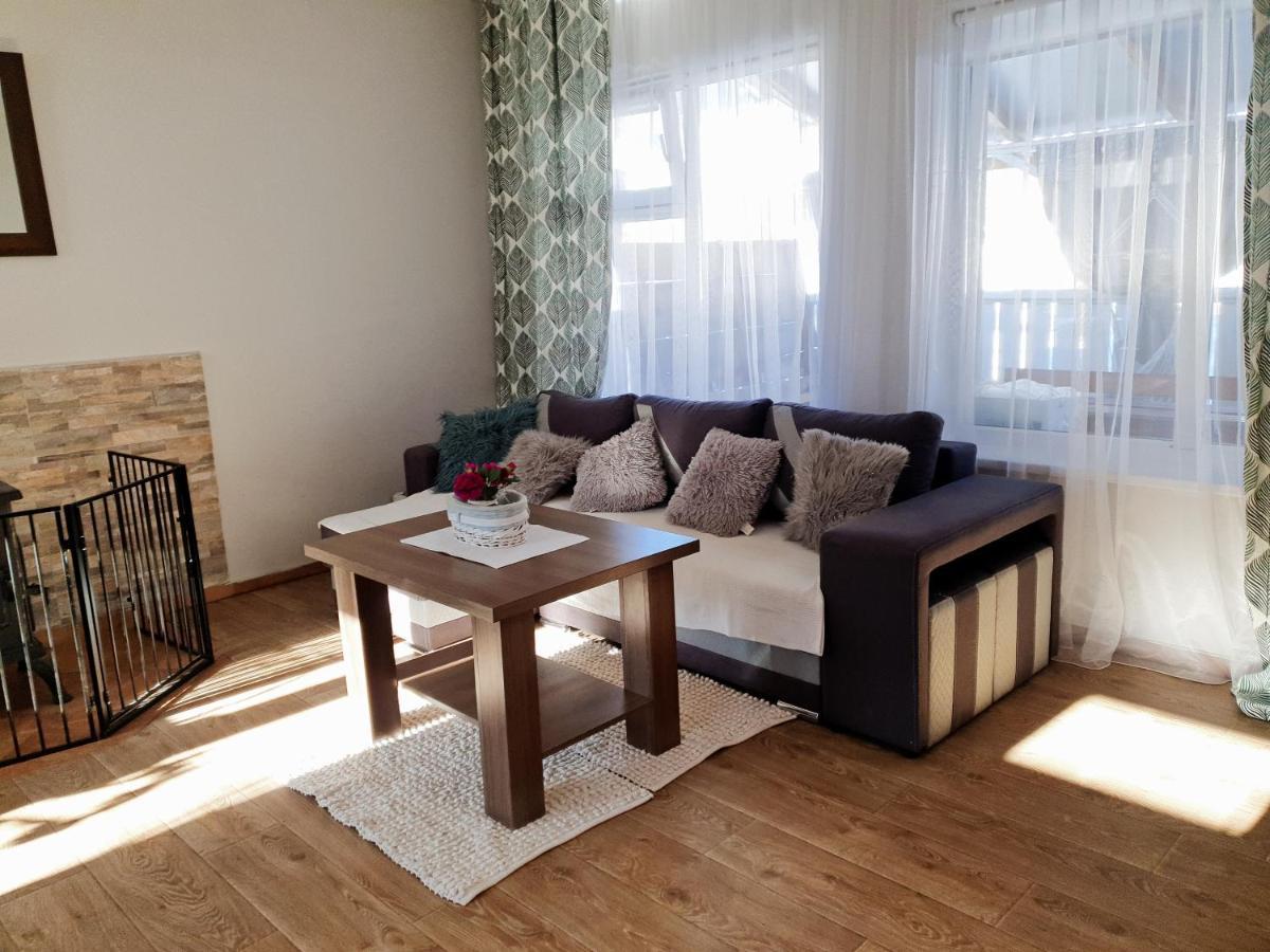 Apartament Deja Vu-Bieszczady Ustrzyki Dolne Eksteriør bilde